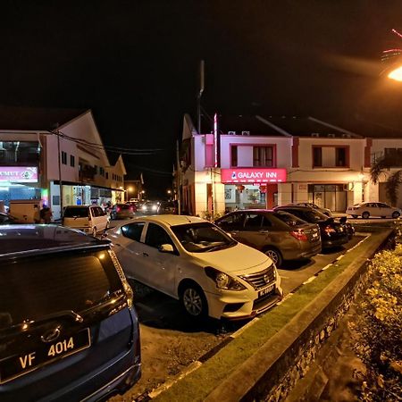 Galaxy Inn Лумут Экстерьер фото