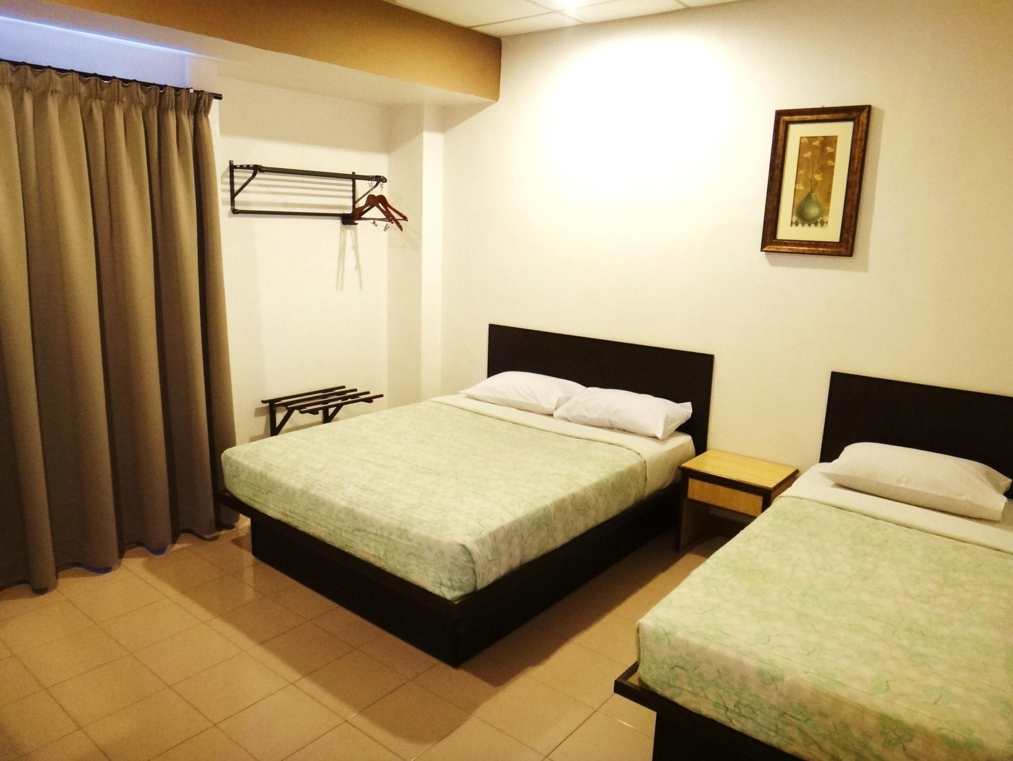Galaxy Inn Лумут Экстерьер фото
